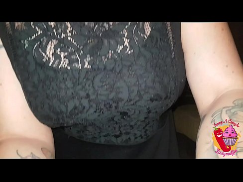 ❤️ Njerka e përdalë i jep atij një blowjob dhe spanjisht ❤️ Video porno në pornografi sq.assistirhentai.ru ❌